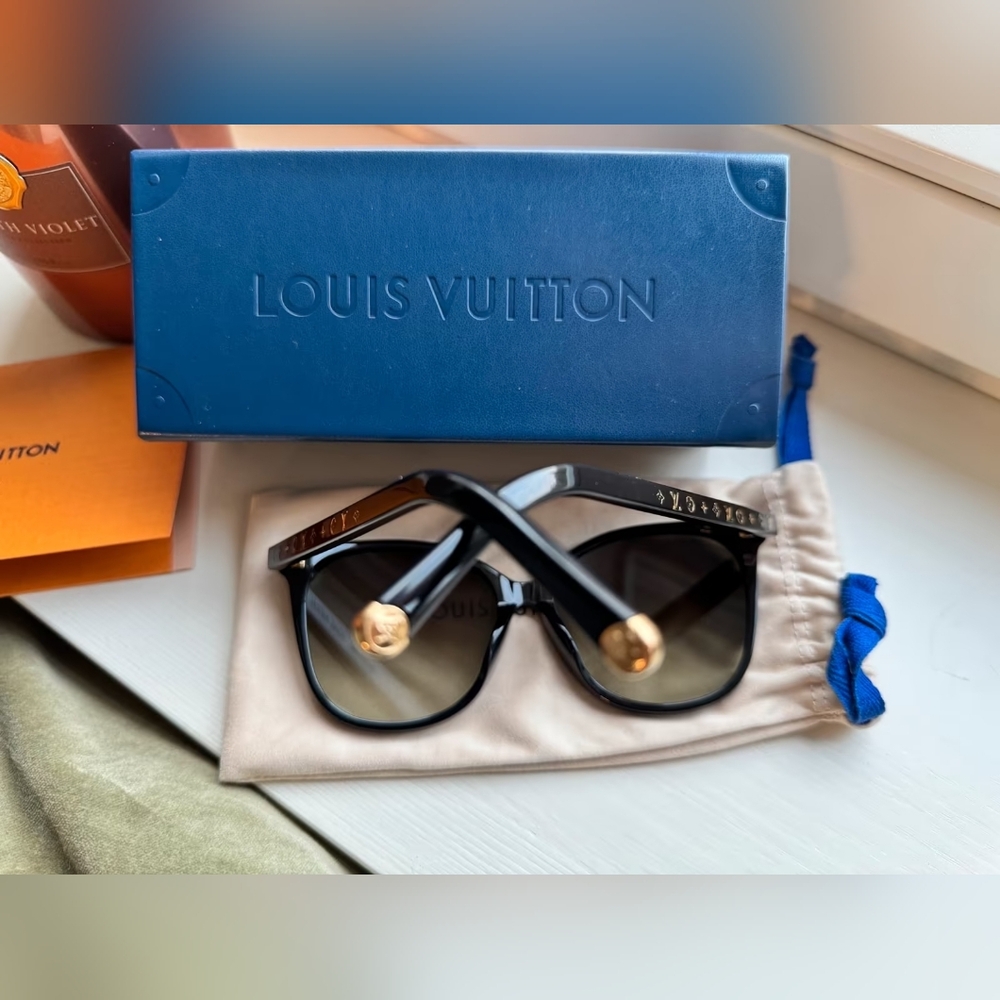 Louis Vuitton Clash Square Sunglasses - Picture 4 of 11